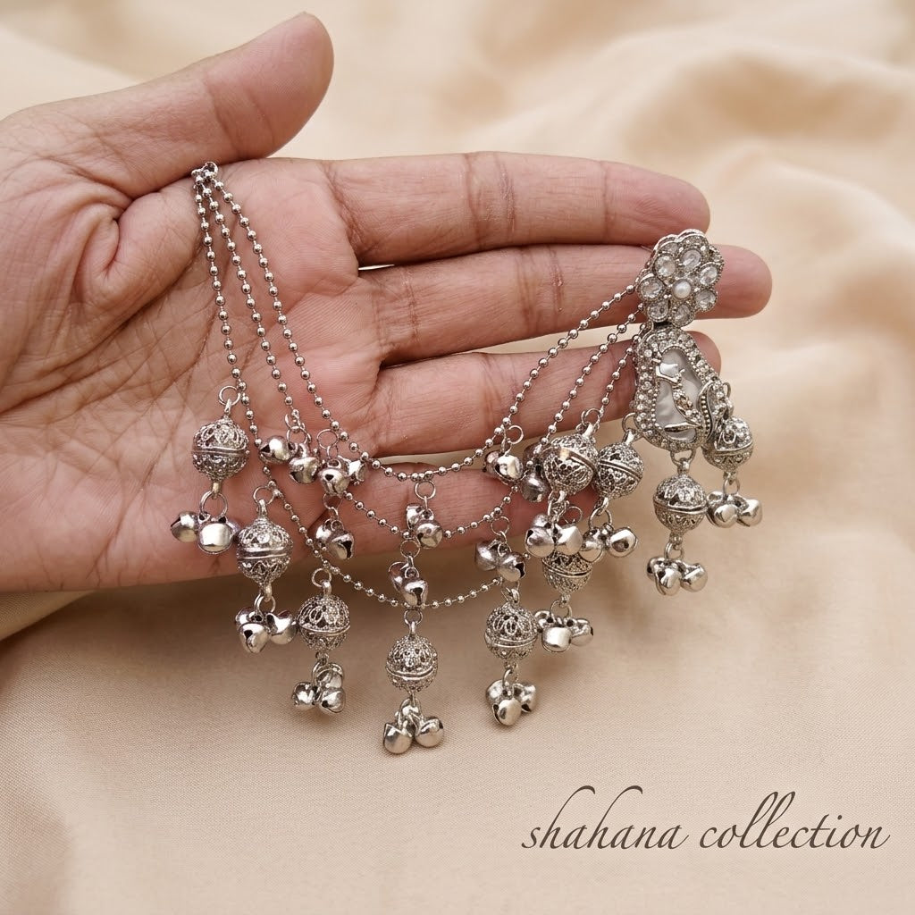 Bell's Sahara earrings