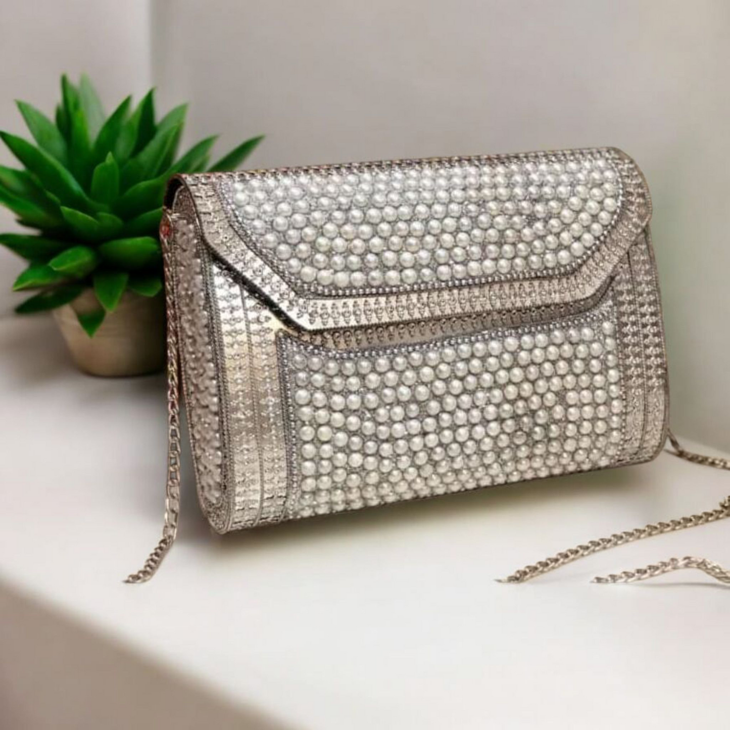 Pearls Bloom Clutch