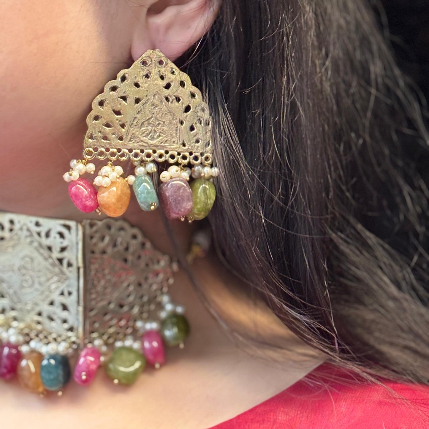 Semi Precious Stones Chokar and Studs