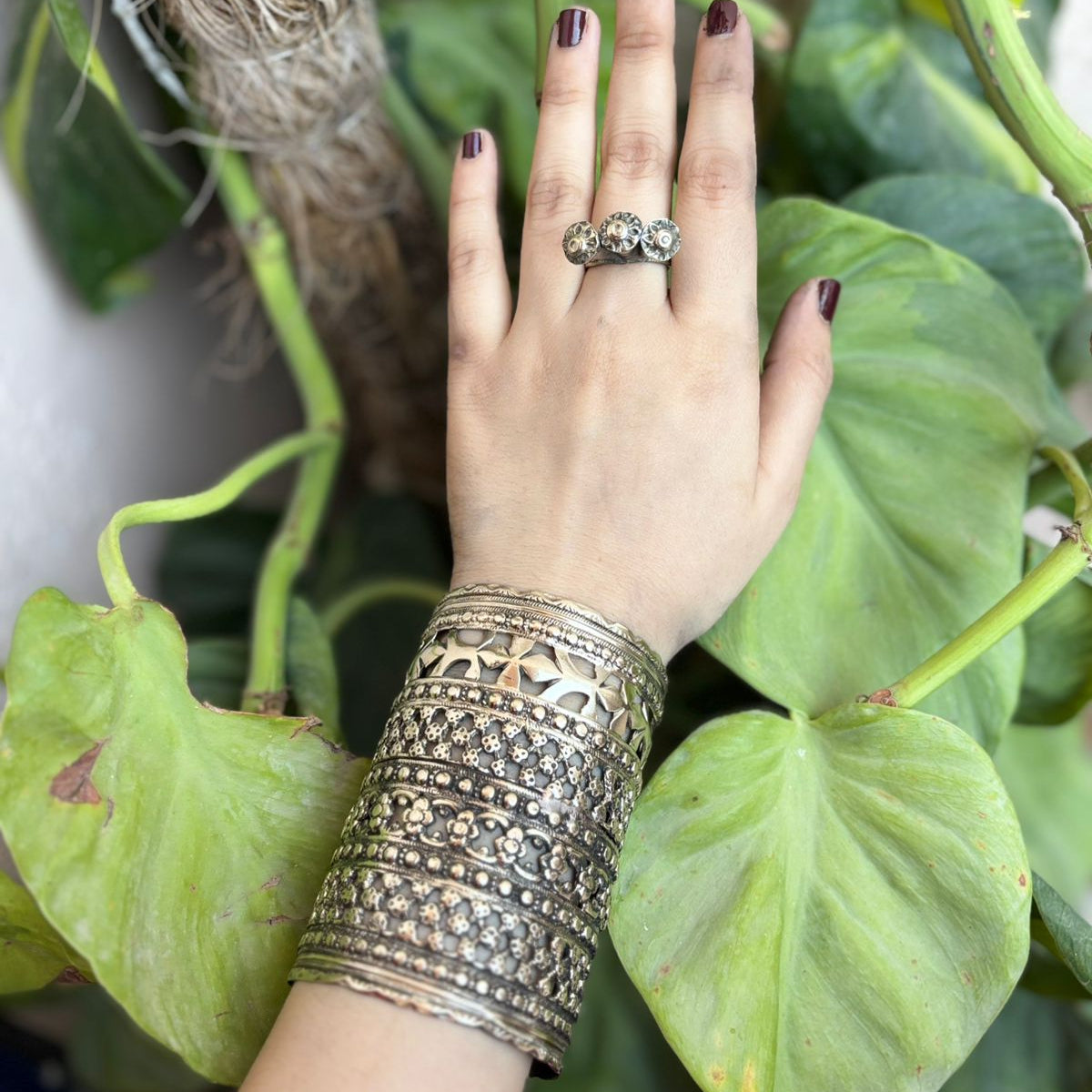 Victorian Restraints Openable Cuff Pin Lock