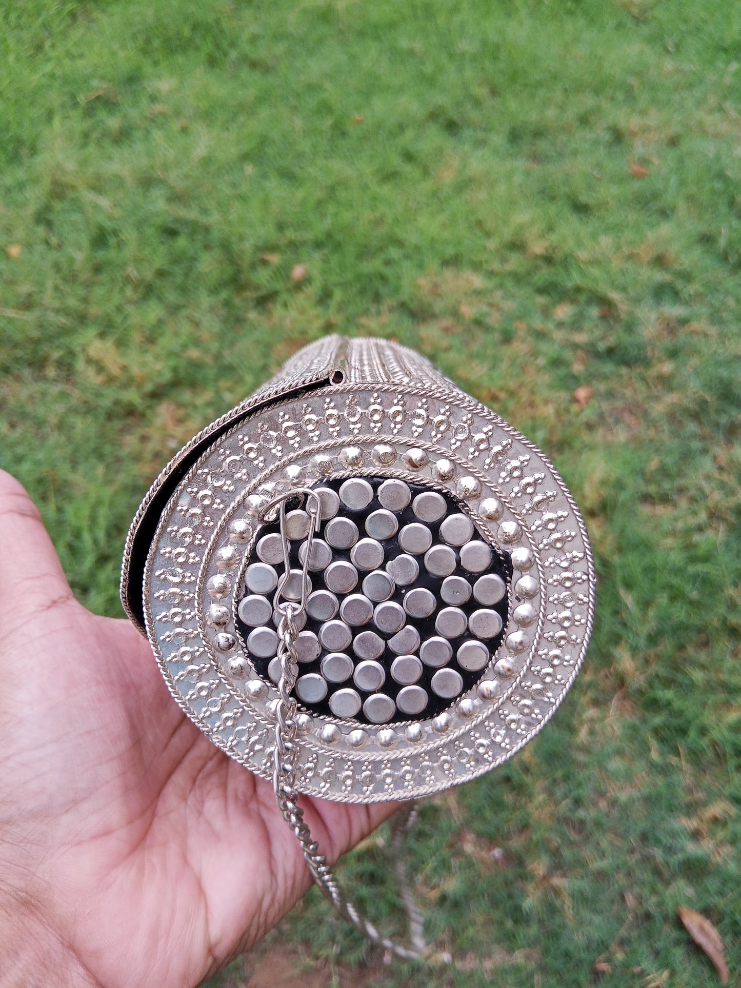 Dhool Style Clutch