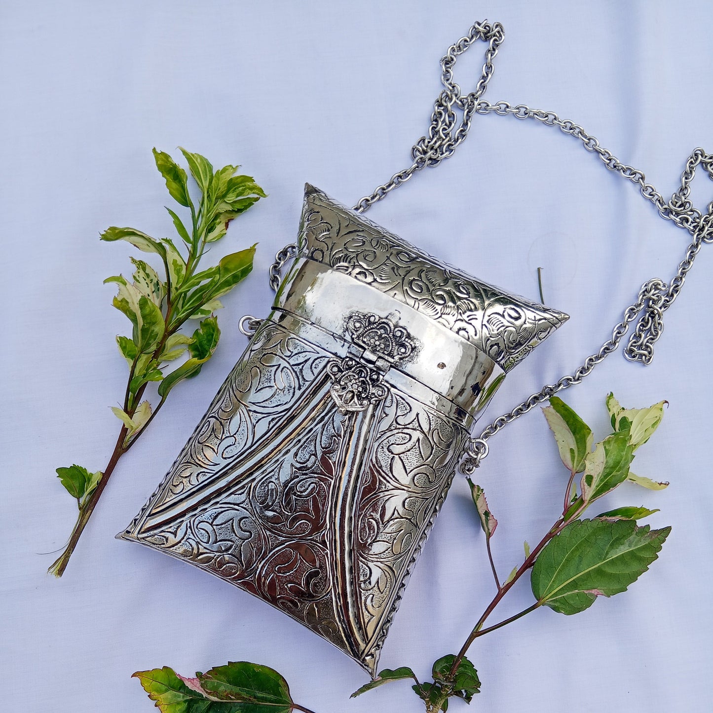 Silver Vintage Mobile Pouch