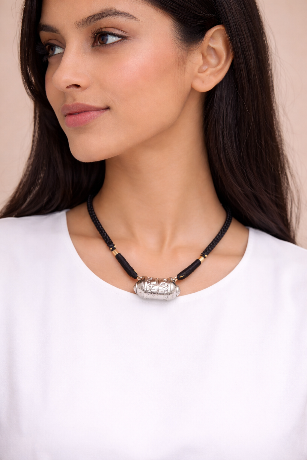 Small Dholki Vintage Choker
