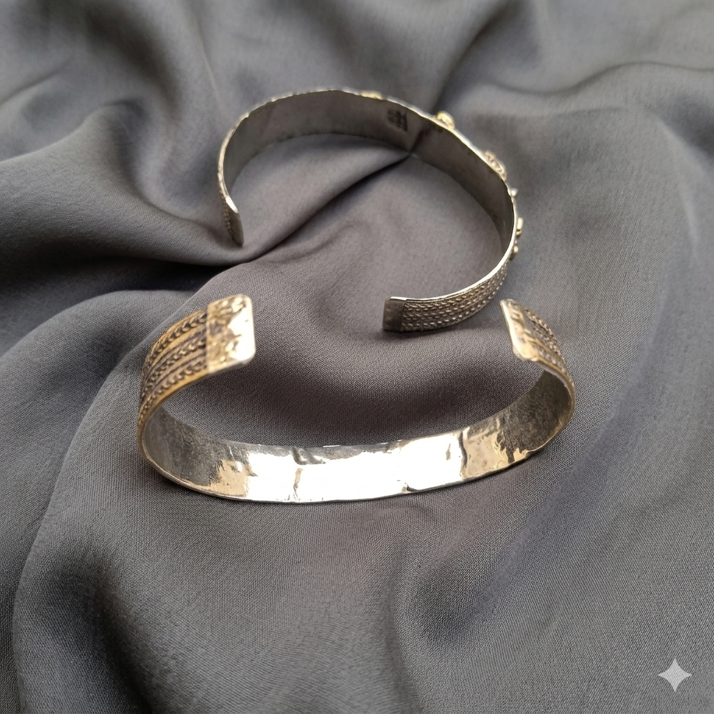 Vintage Oasis Cuff pair and Ring