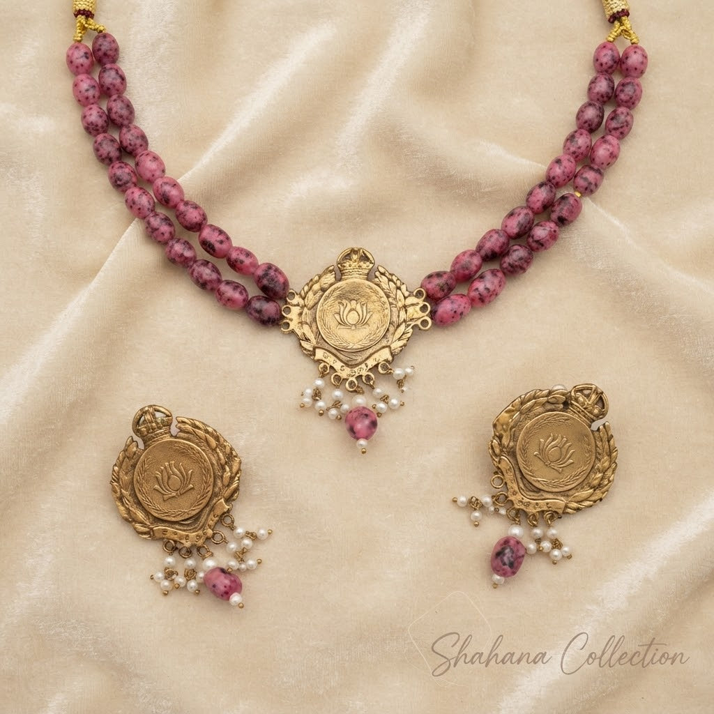 Loutus flower semi Precious stones Chokar set