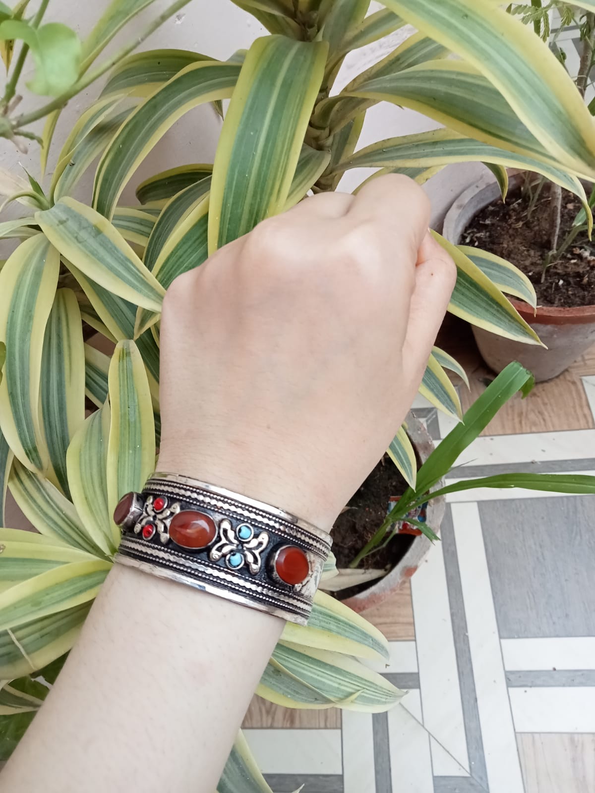 Aqeeq Hand Cuff pair