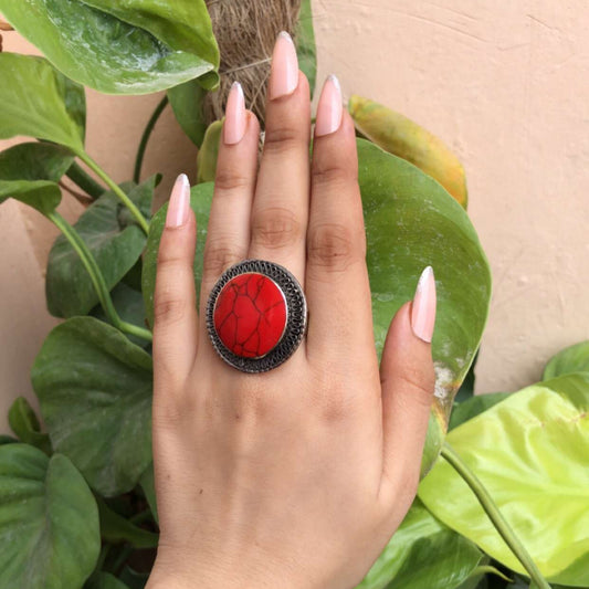 Stones Story Ring