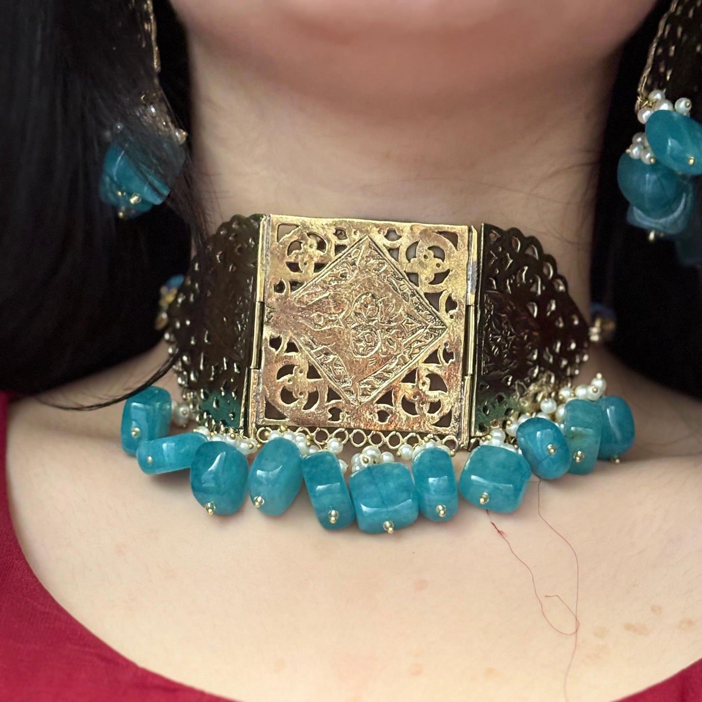 Semi Precious Stones Chokar and Studs