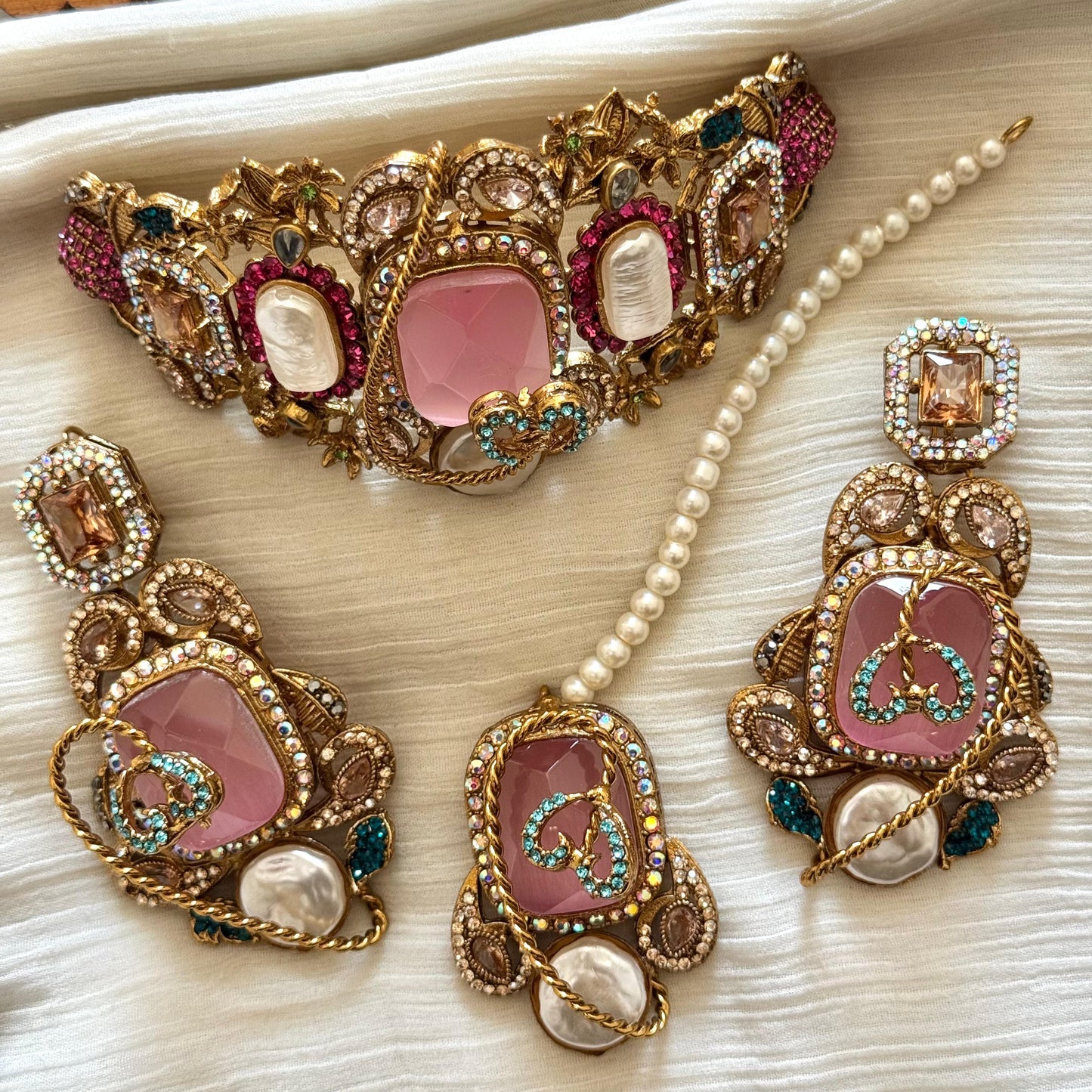 Hurrem Colourful Hand Made Turkish Set