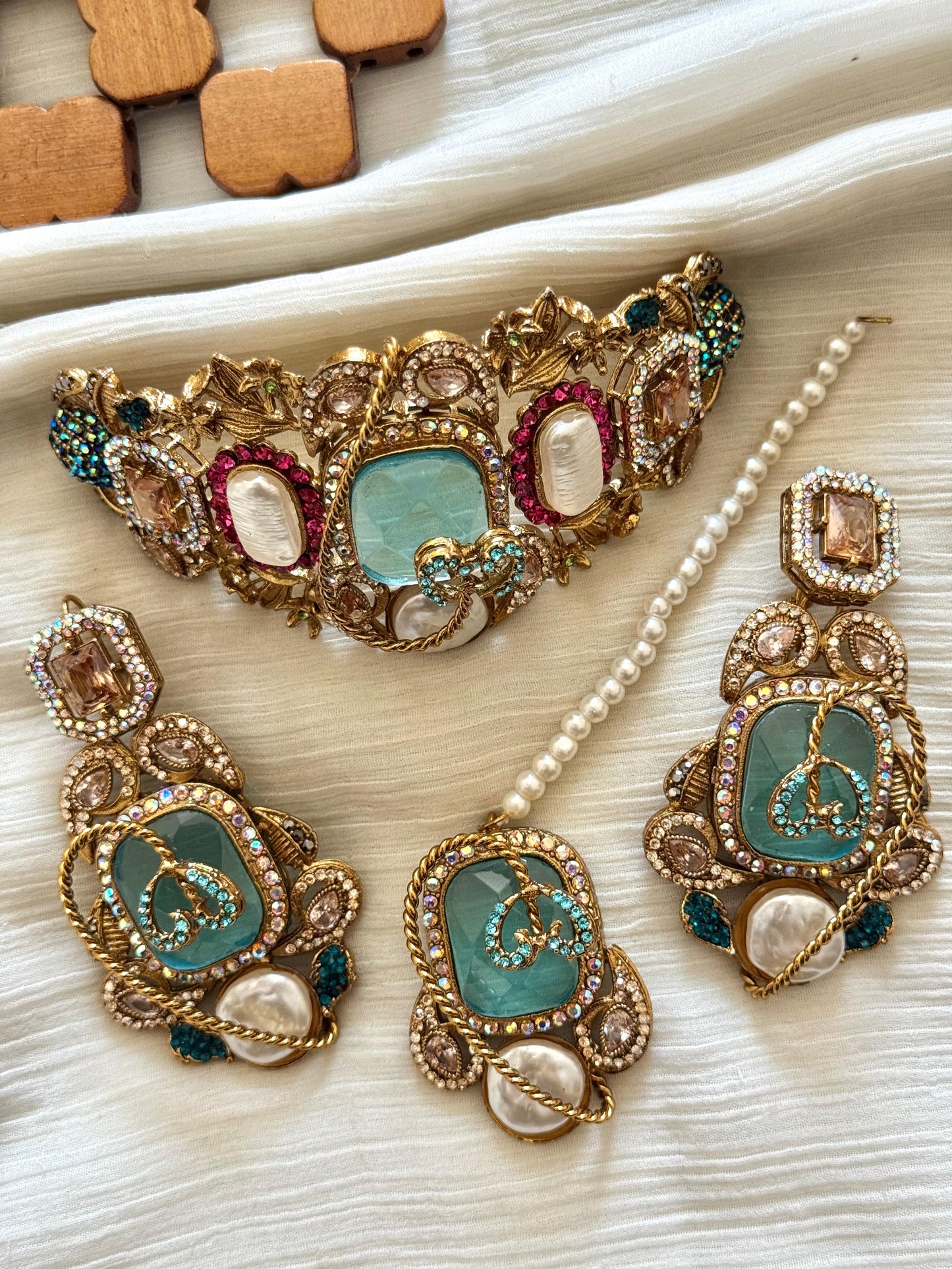 Hurrem Colourful Hand Made Turkish Set