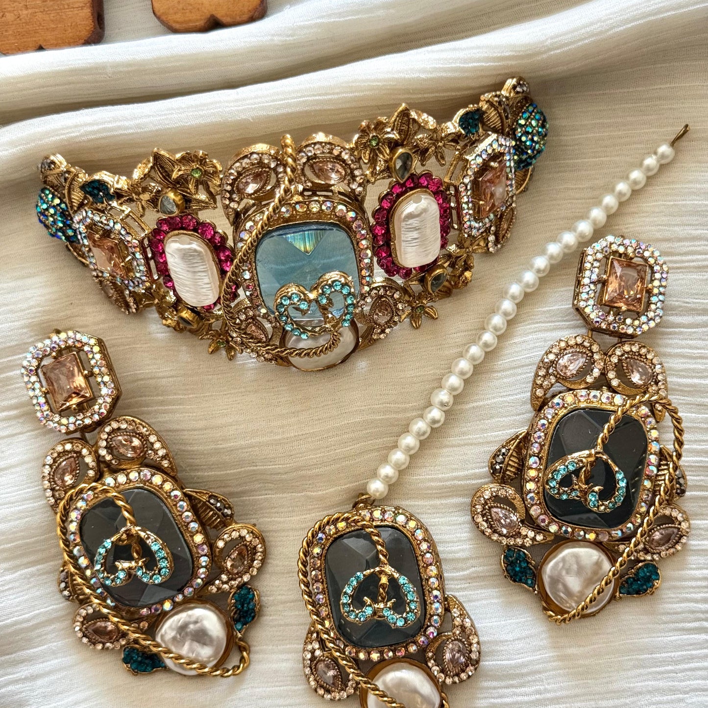 Hurrem Colourful Hand Made Turkish Set