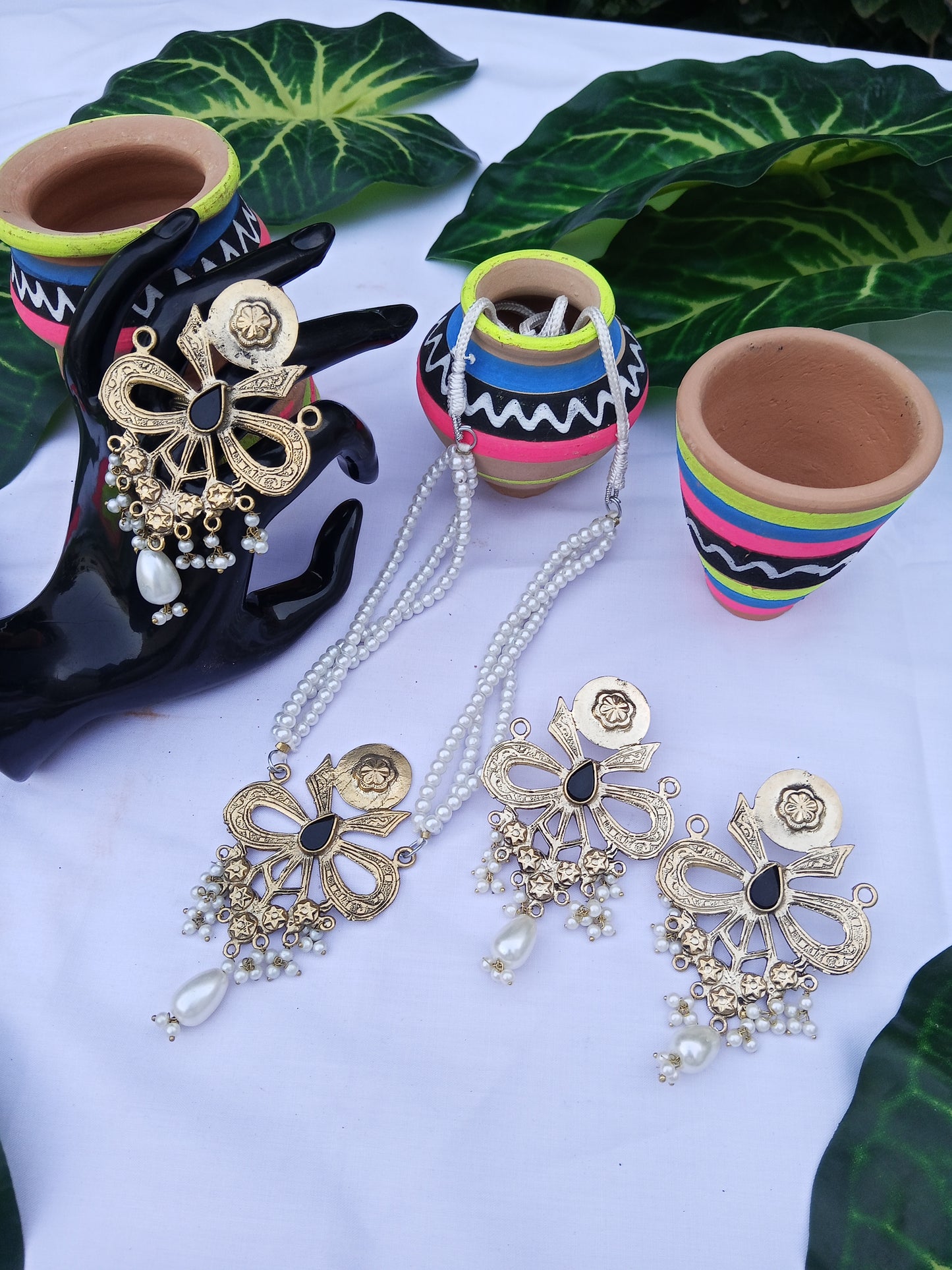 Ribbon Choker Studs and Ring Set