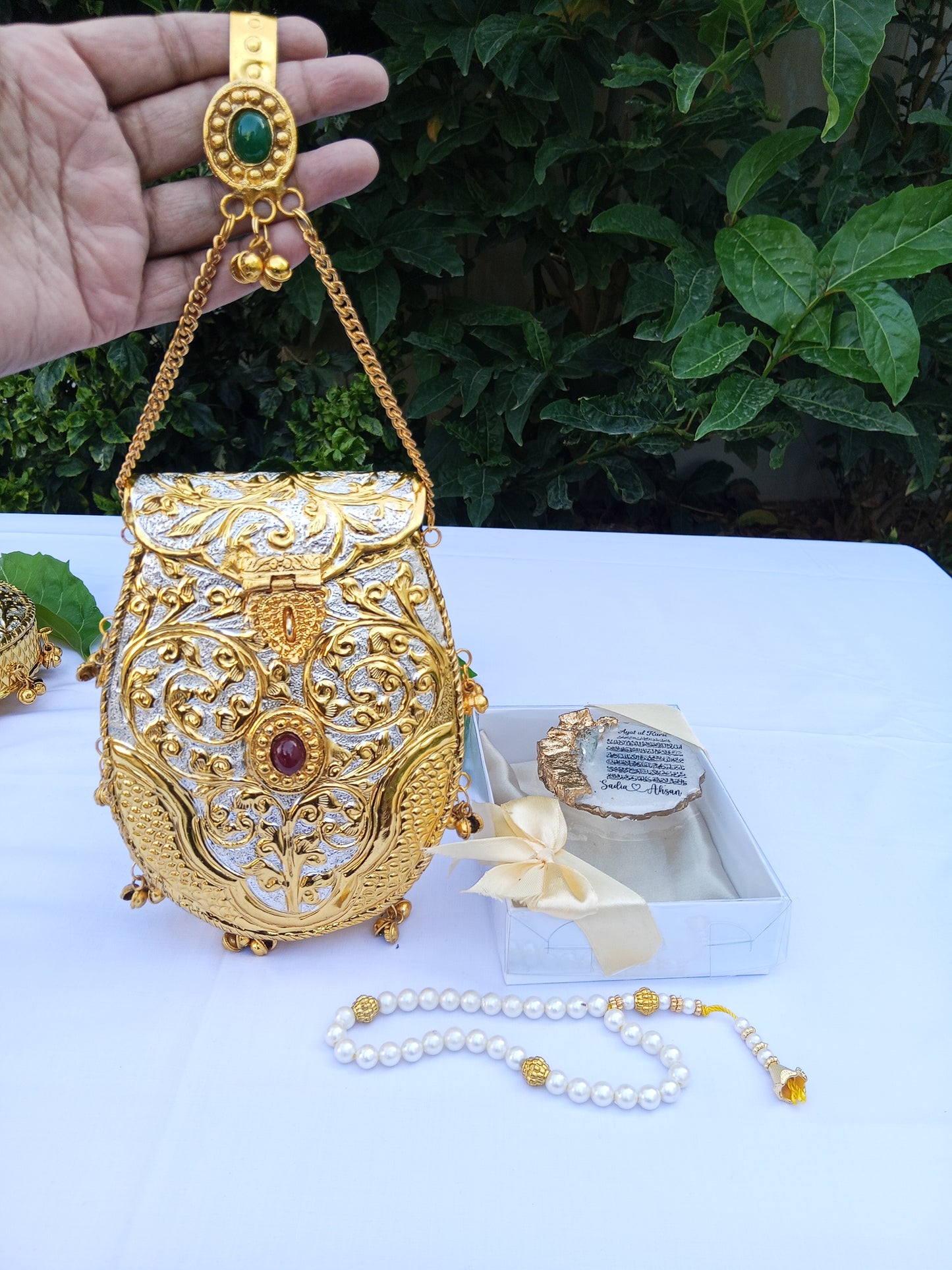 Mobile pouch  Metal