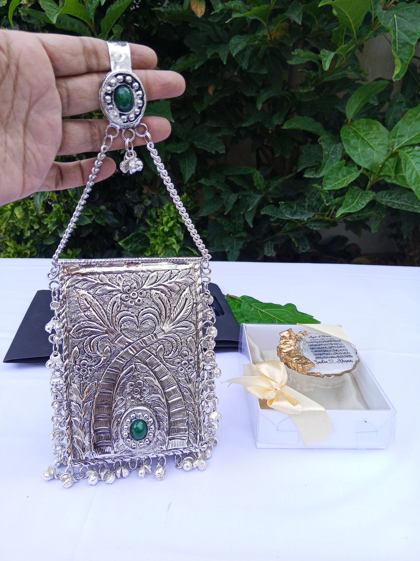 Two tone metal mobile pouch 