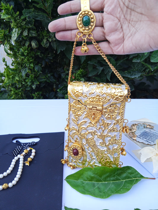 Two tone metal mobile pouch 