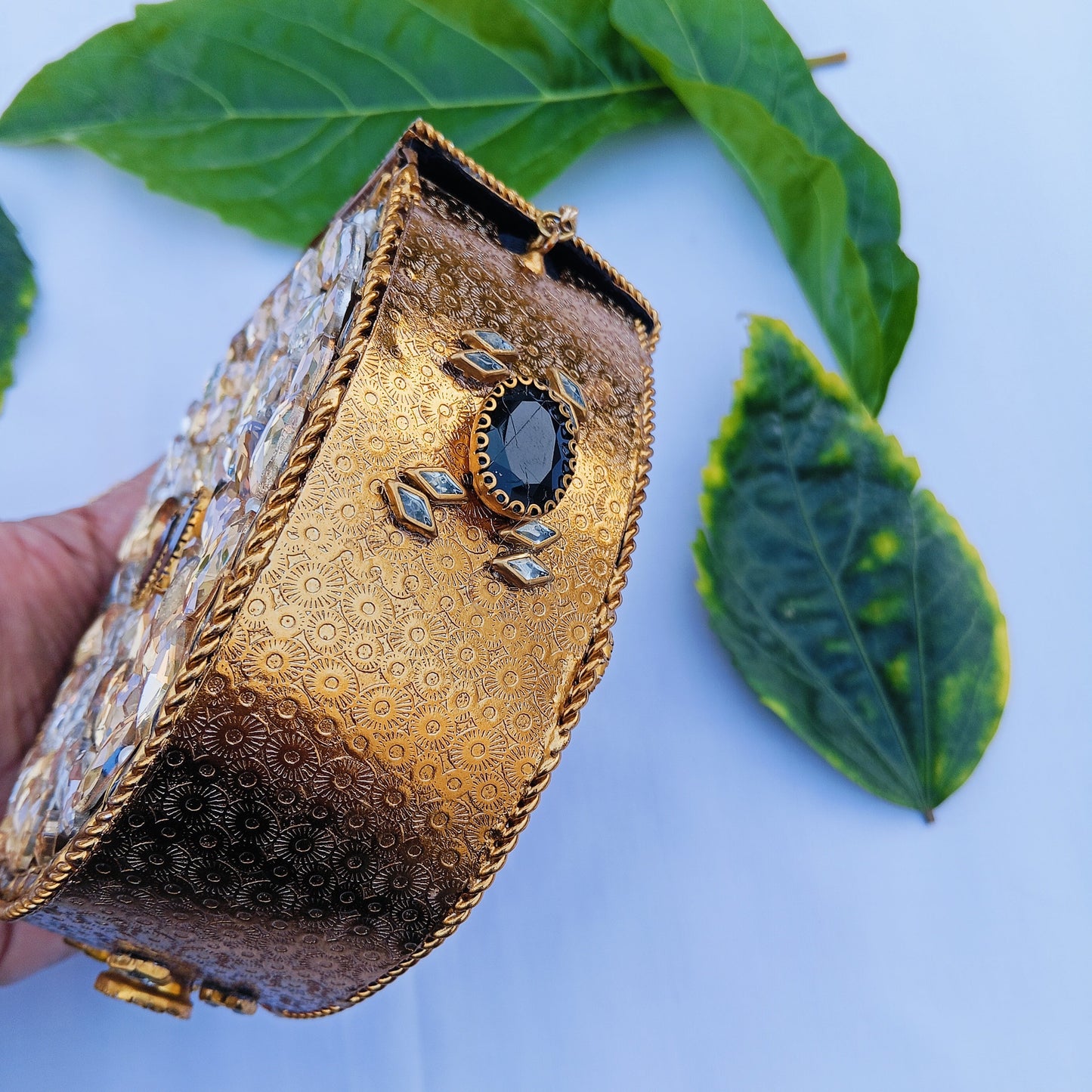 Kohinoor Kundan Clutch