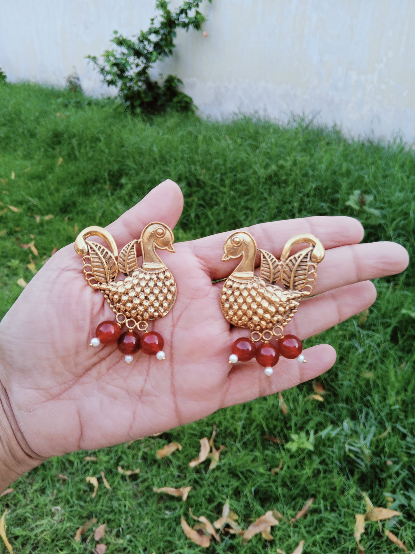 Aqeeq pathar Studs