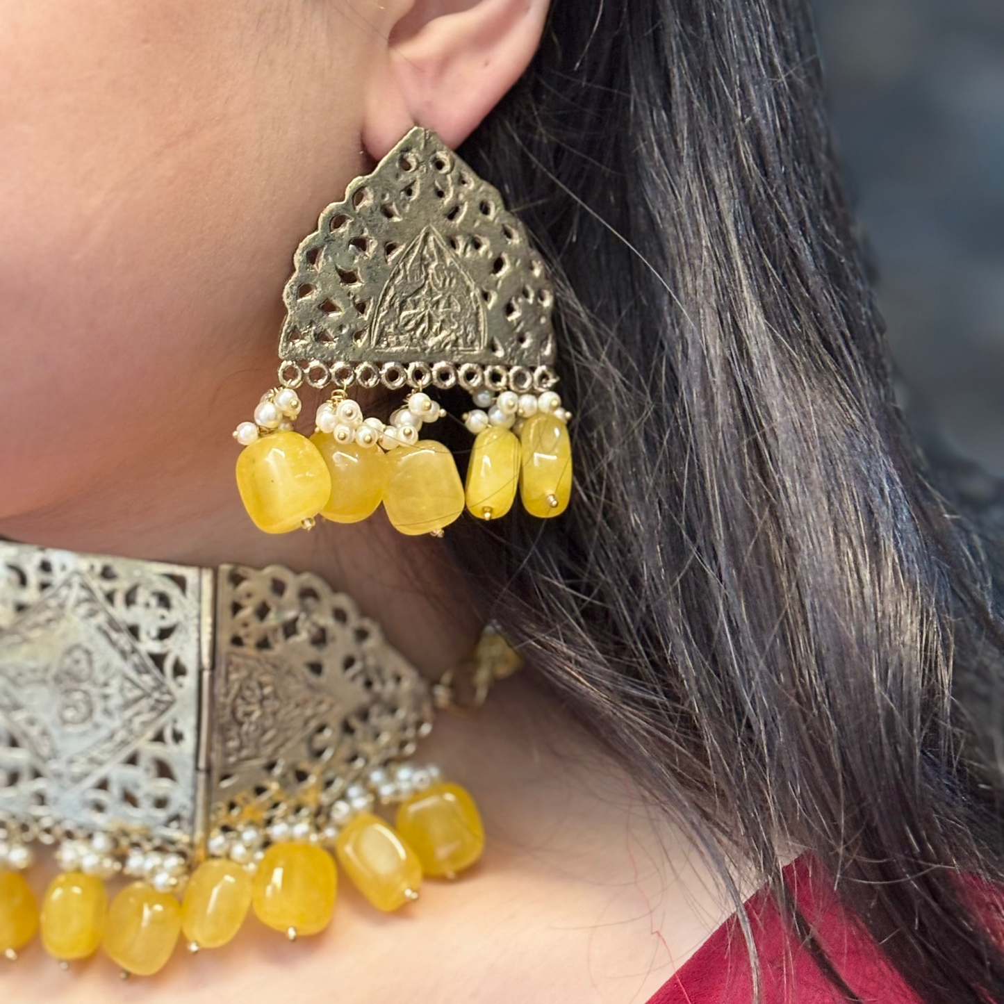 Semi Precious Stones Chokar and Studs