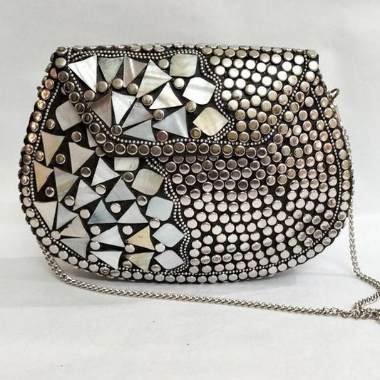 Shell Clutch