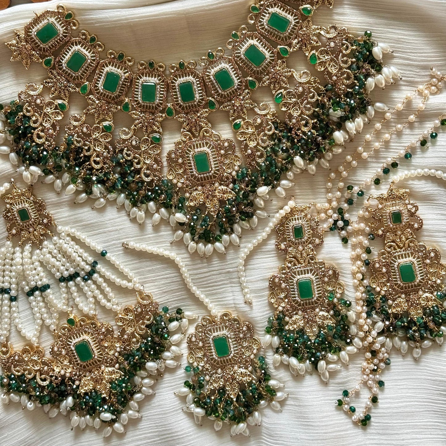 Dhanak Bridal Set
