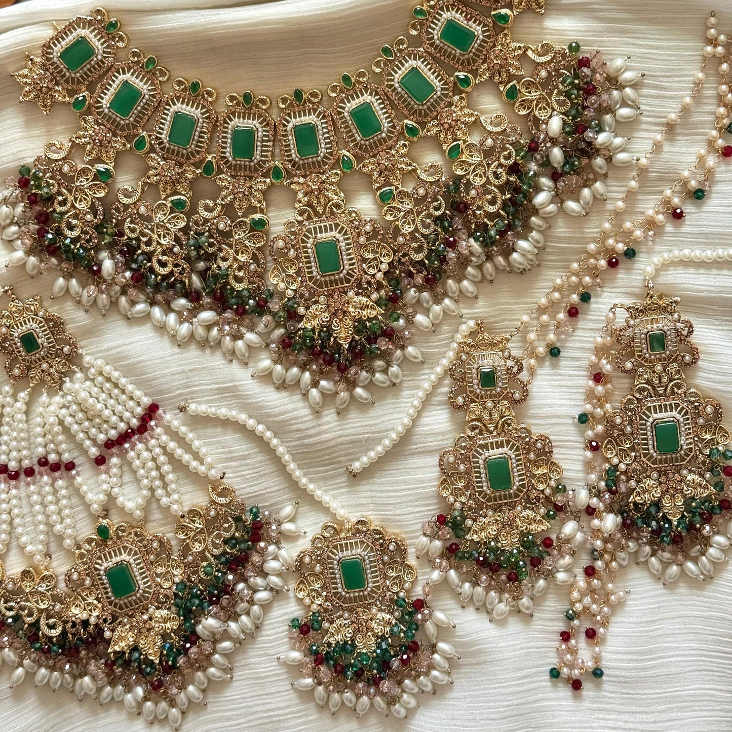 Dhanak Bridal Set