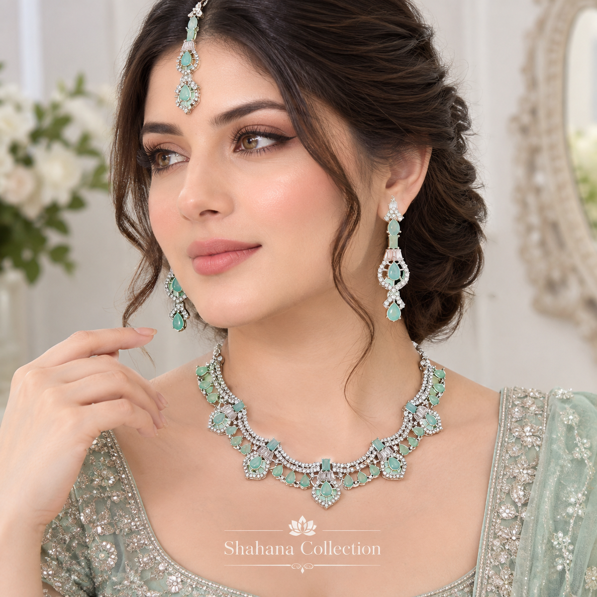 Lustre Crown Zircon Set