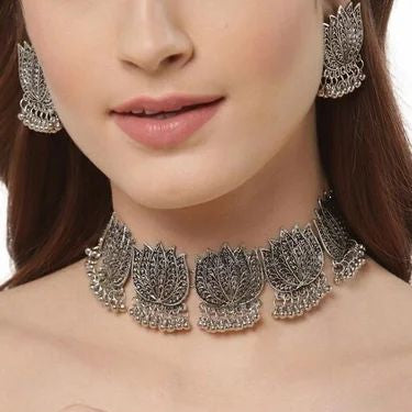 Floral Choker Set