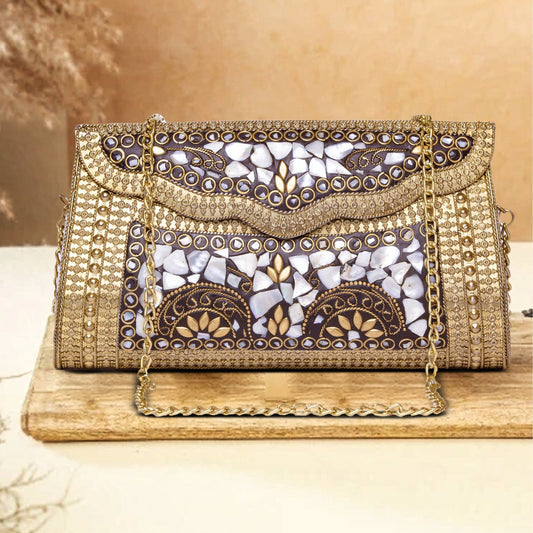 Meher Clutch