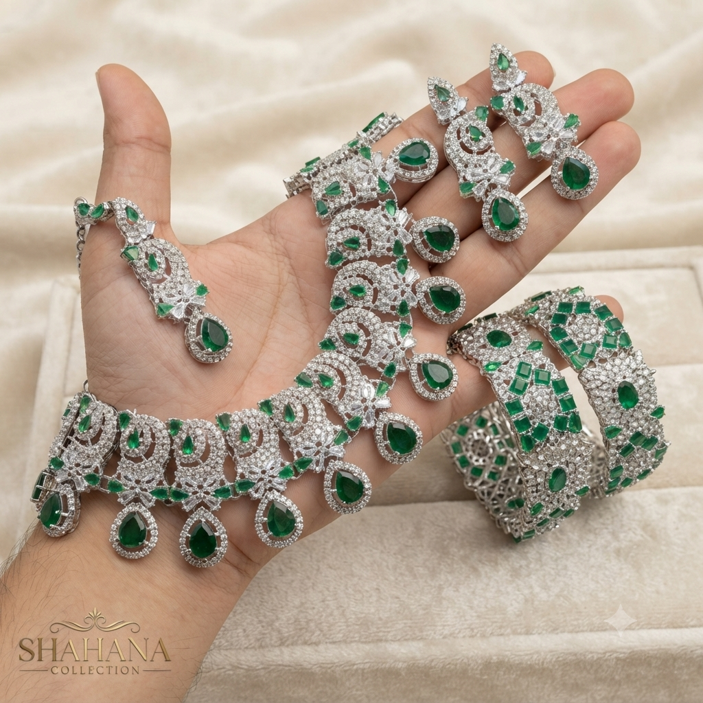 Emerald Éclat Zircon Set