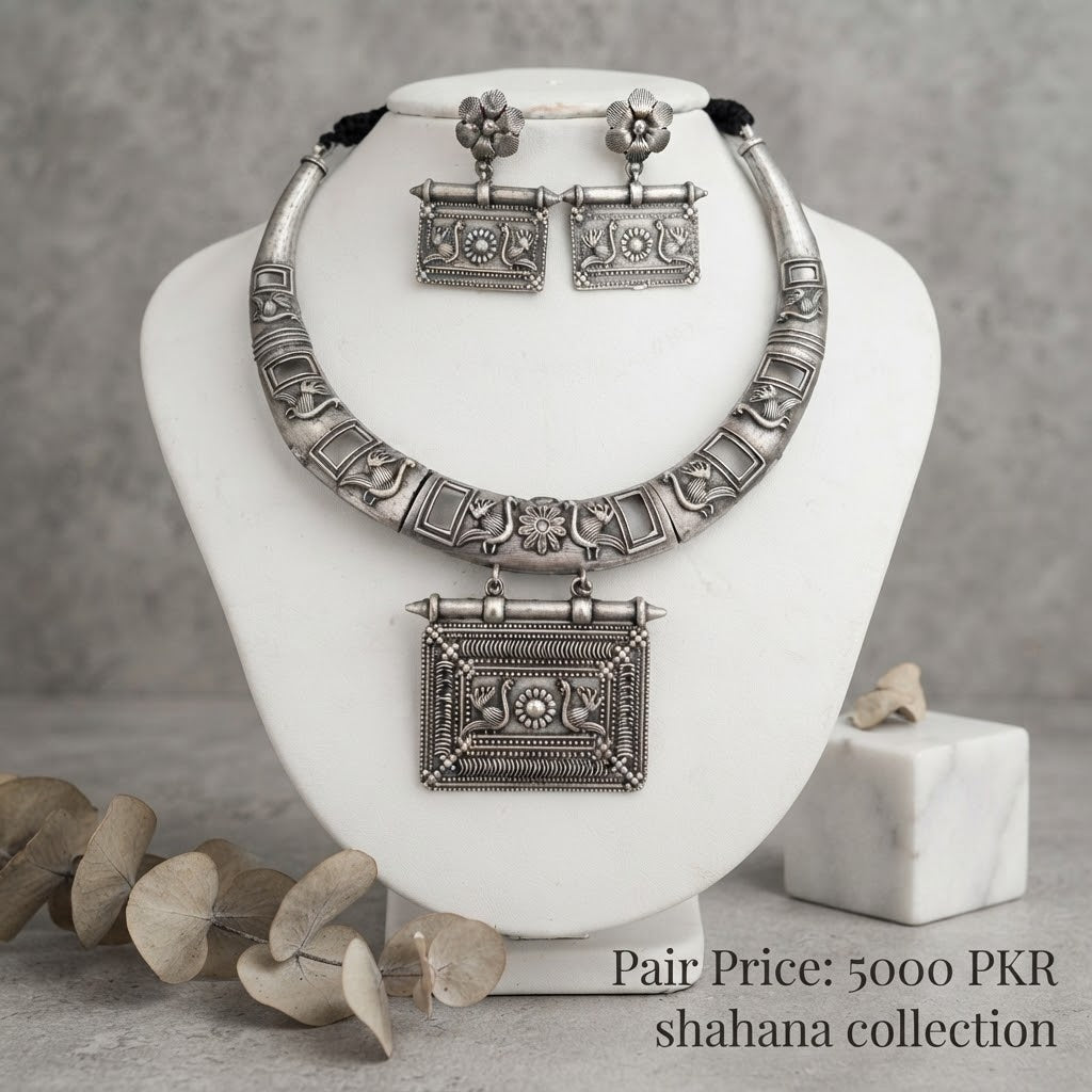 Rajgarh Silver Heritage Hasli Set