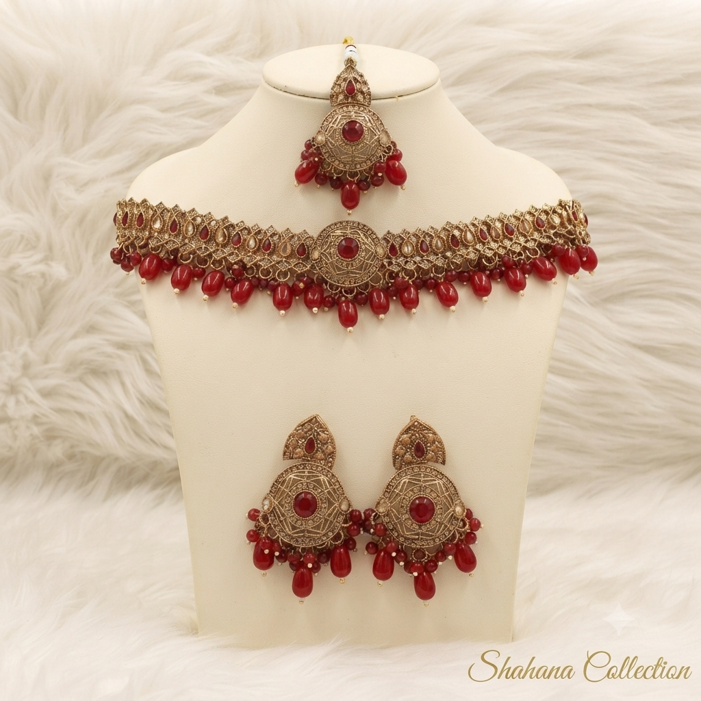Gul-e-Noor Rajwari Set 
Chokar earrings and teeka