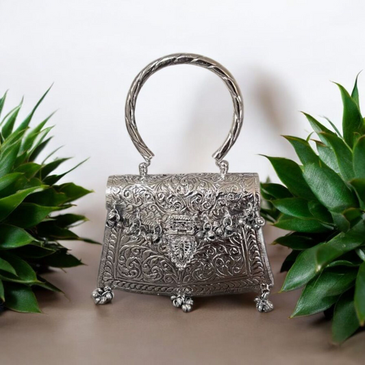Royal Clutch