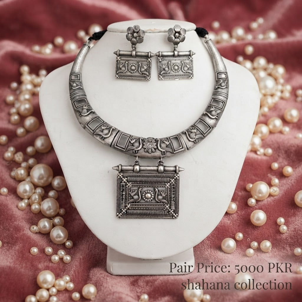 Rajgarh Silver Heritage Hasli Set
