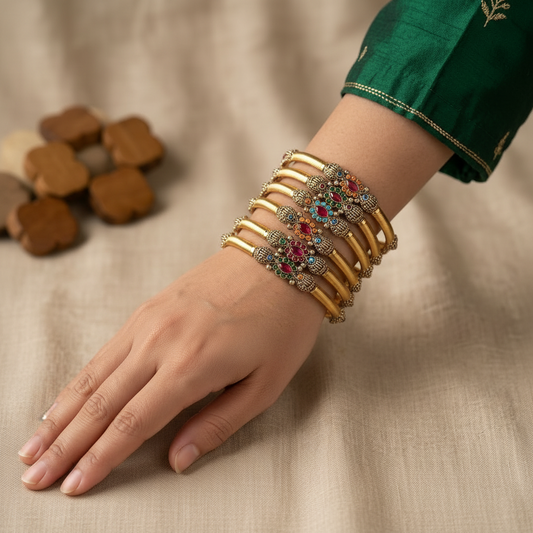 Nauratan 6 Pieces Bangles